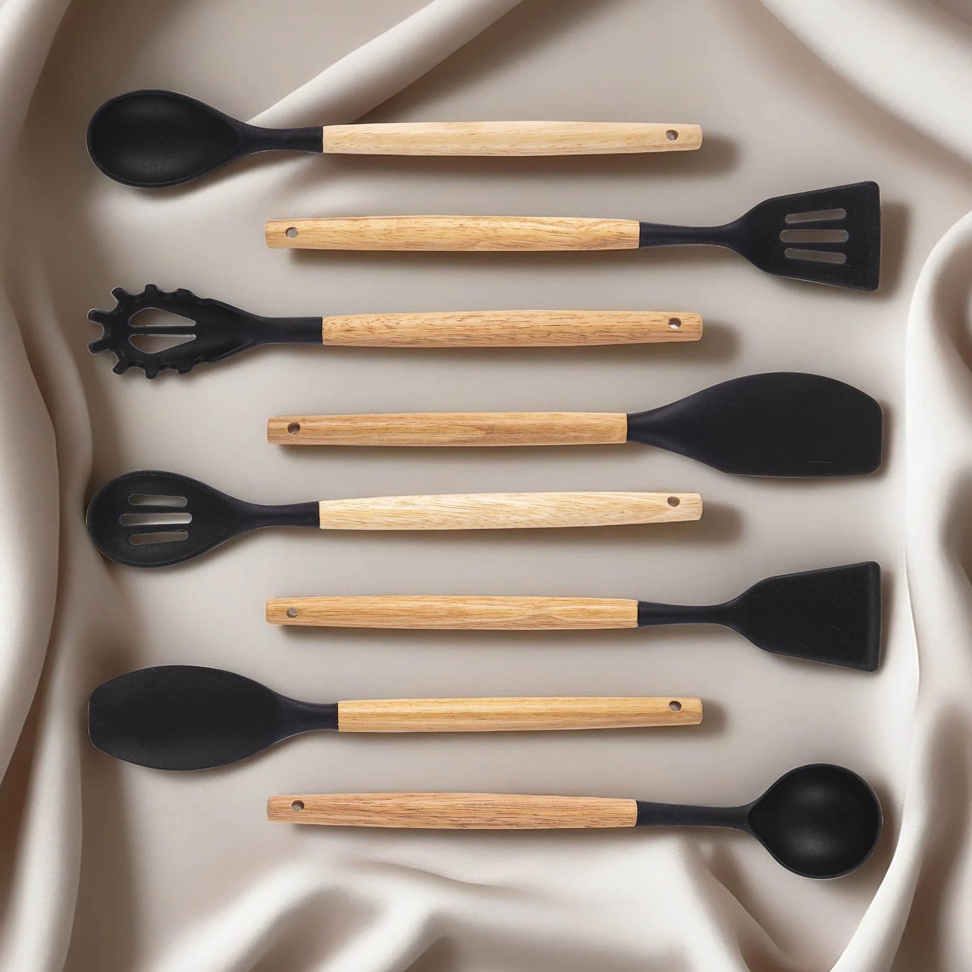19-Piece Heat-Resistant Silicone Kitchen Utensil Set - Non-Stick and Easy to Clean, Black