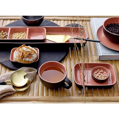 18.75-Inch Black Round Acacia Wood Cheese and Cutting Board with Circular Handle
